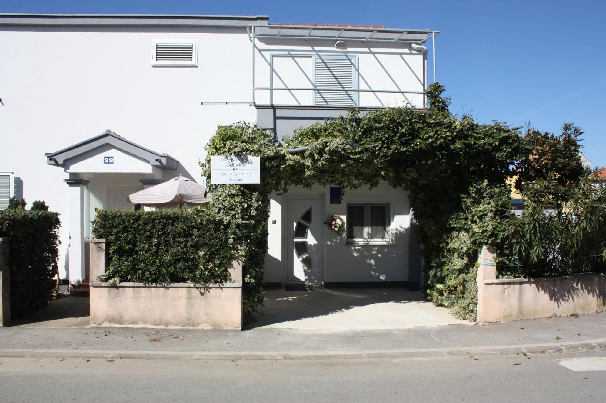 Studio Apartman Tristan Zadar Exterior photo